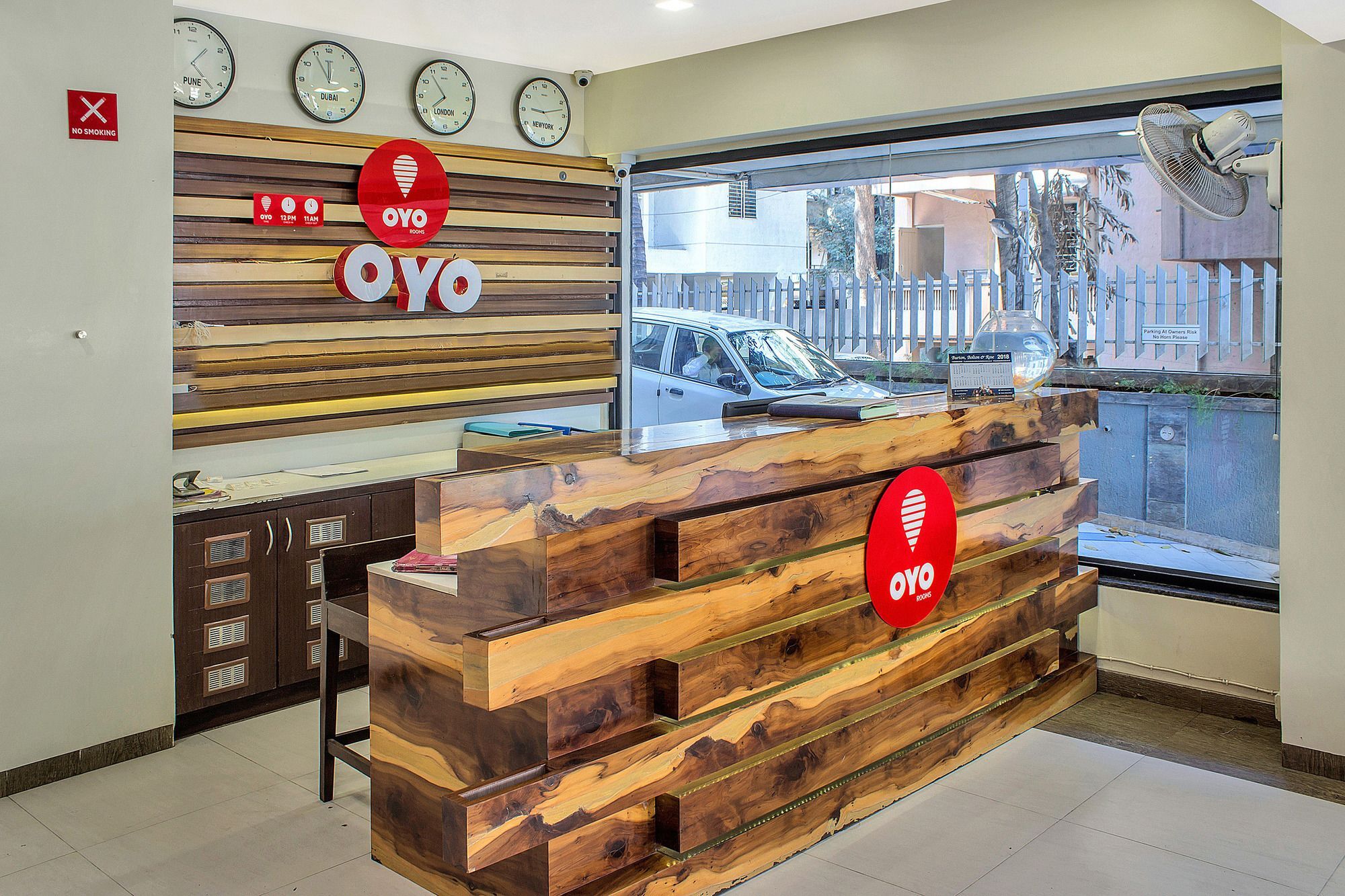 Oyo 11089 Hotel Deccan 8 Pune Zewnętrze zdjęcie