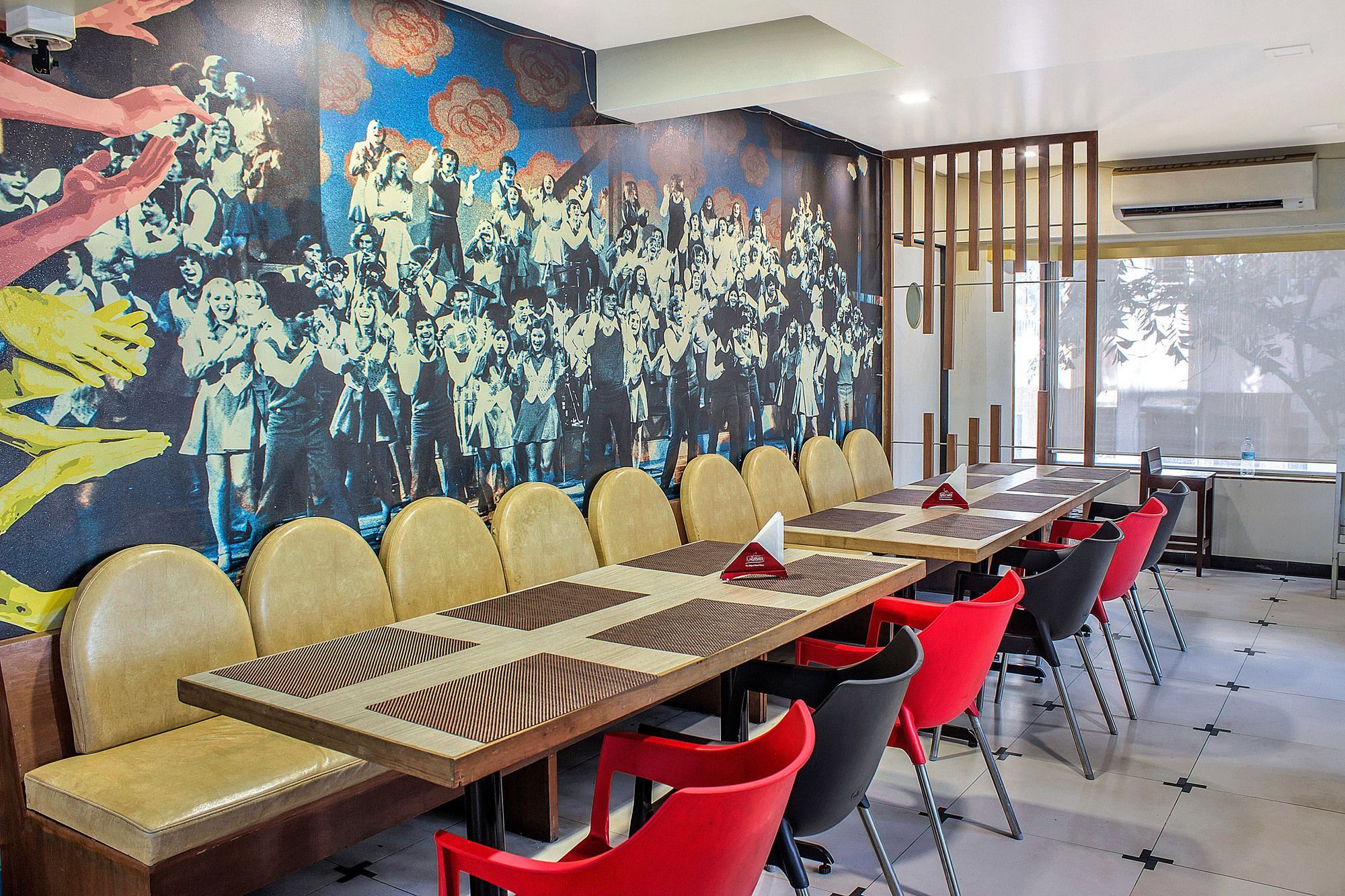 Oyo 11089 Hotel Deccan 8 Pune Zewnętrze zdjęcie