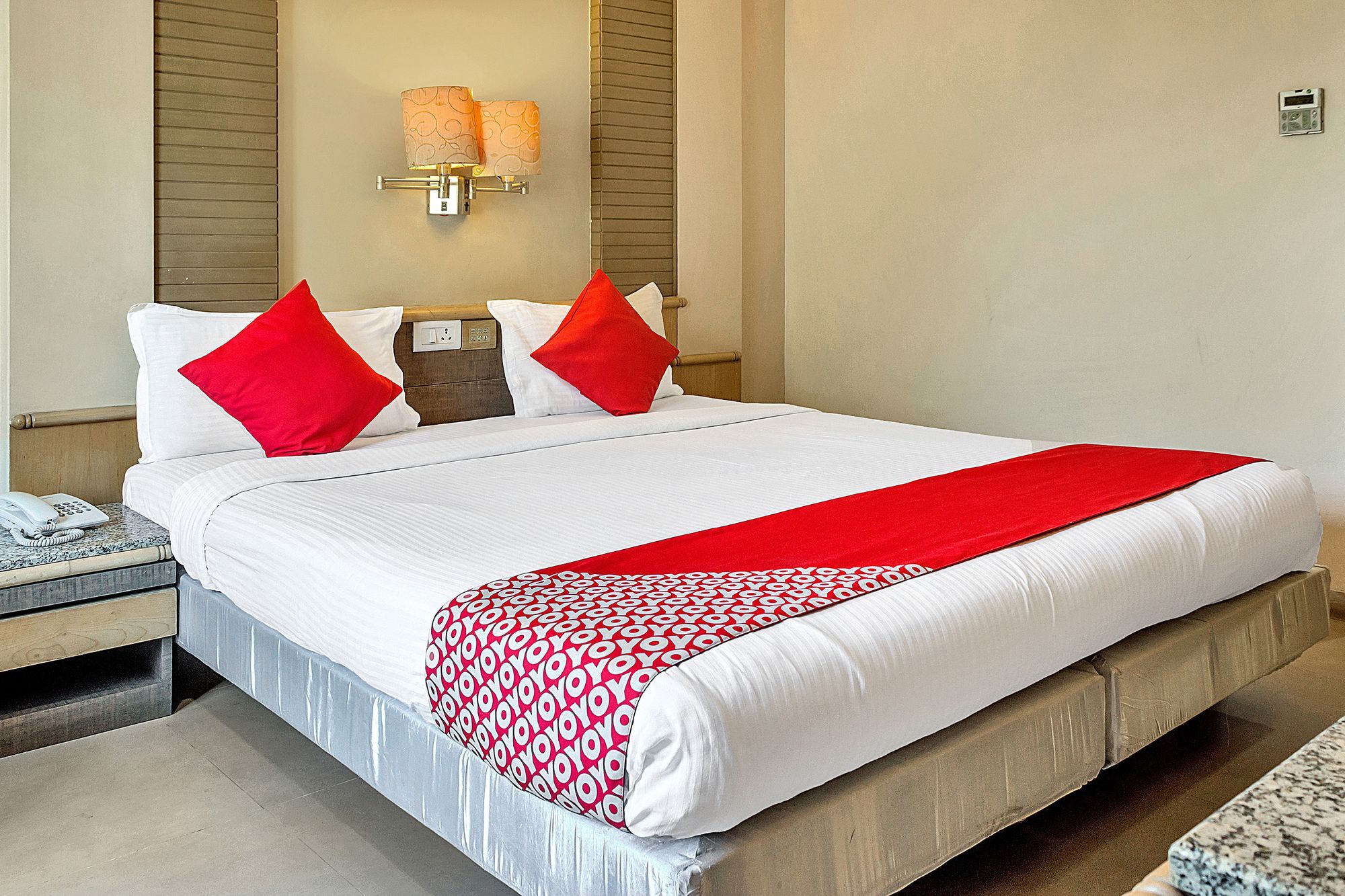 Oyo 11089 Hotel Deccan 8 Pune Zewnętrze zdjęcie